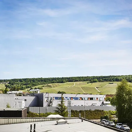 Logis Bagatelle - 51530 Dizy Hotel Exterior photo