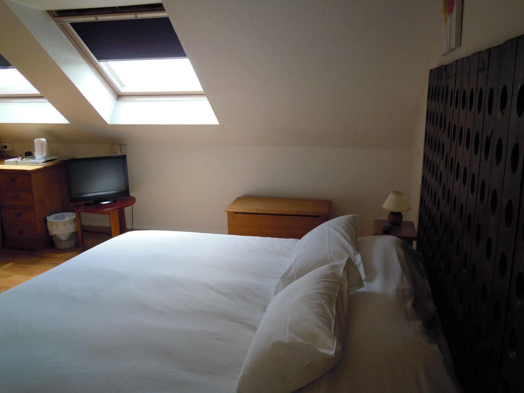 Logis Bagatelle - 51530 Hotel 2*